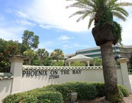 Resort Phoenix on the Bay